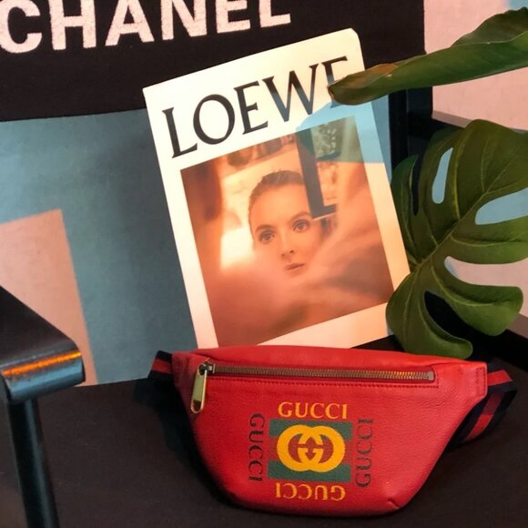 Authentic Gucci Logo Belt Bag & Fanny Pack Red Small NWT and Dustbag - Picture 1 of 5